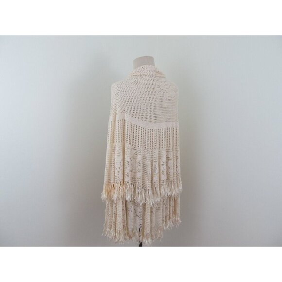 Antique White Victorian heavy silk round table cover with tassels 58 inch - Picture 3 of 8